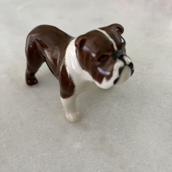 EUC BESWICK BULLDOG Vintage Signed 3.5” Bone China figurine Dog - Picture 1 of 10